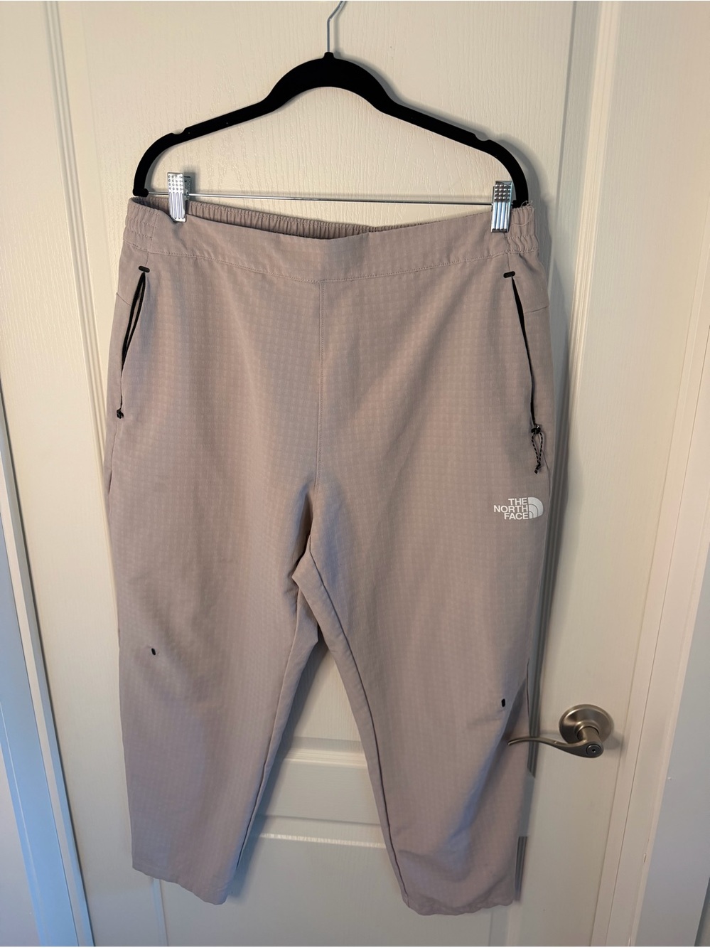 The North Face Men's Light Beige Jogger Sweatpants with Zipper Pockets